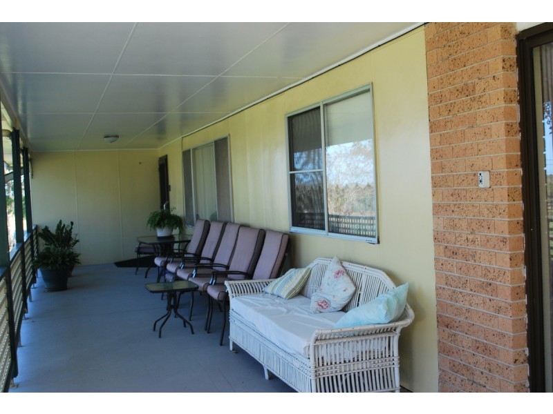 80 Jensen Road, Wadalba NSW 2259