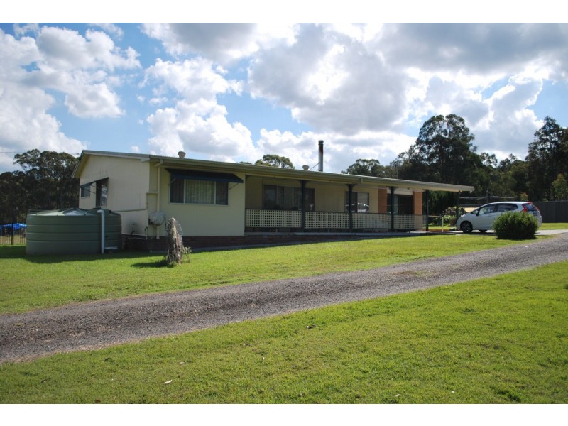 80 Jensen Road, Wadalba NSW 2259
