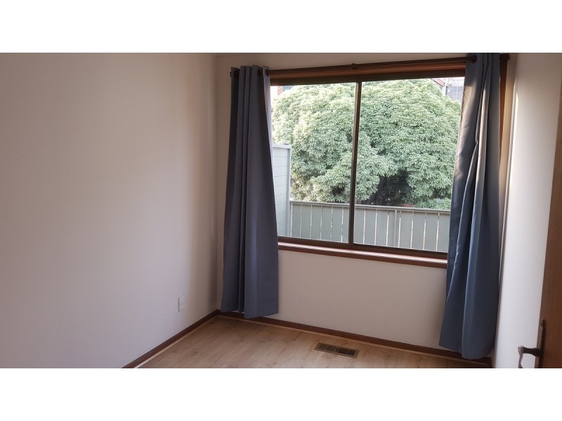 6/31 Barkly Street, Carlton VIC 3053