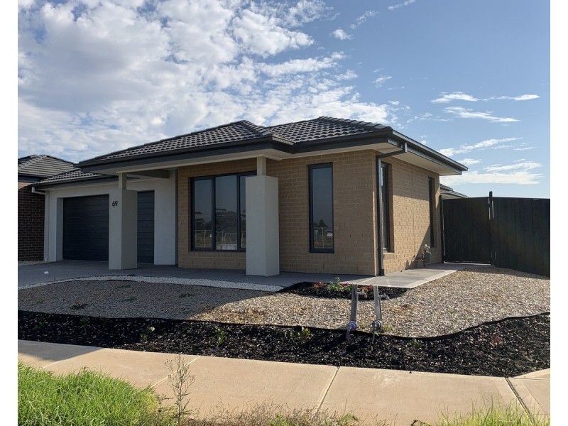 69 Belvedere Drive, Truganina VIC 3029