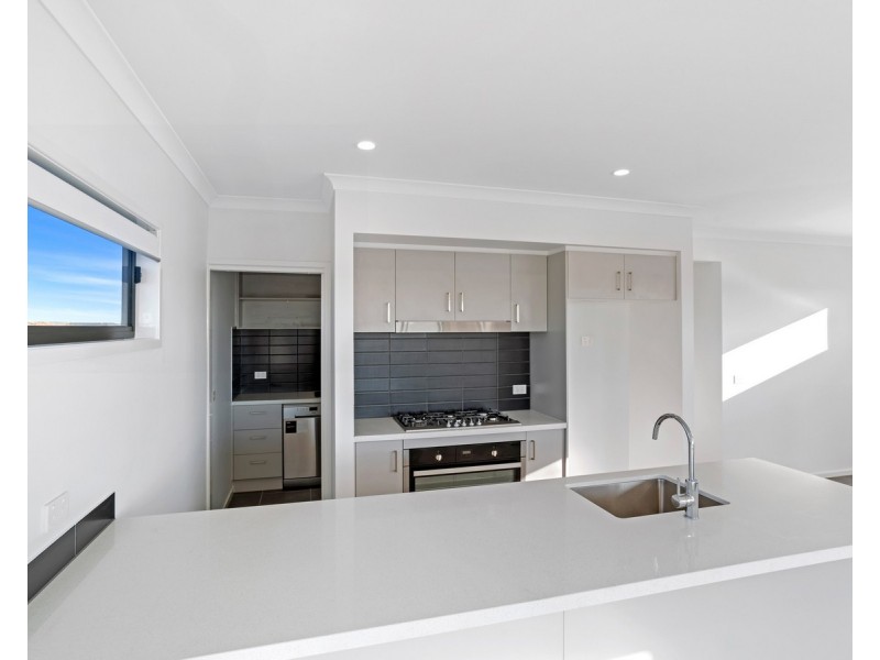 71 Callaway Street, Wyndham Vale VIC 3024