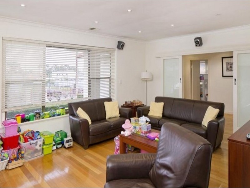 8 Birkinshaw Avenue, Tranmere SA 5073