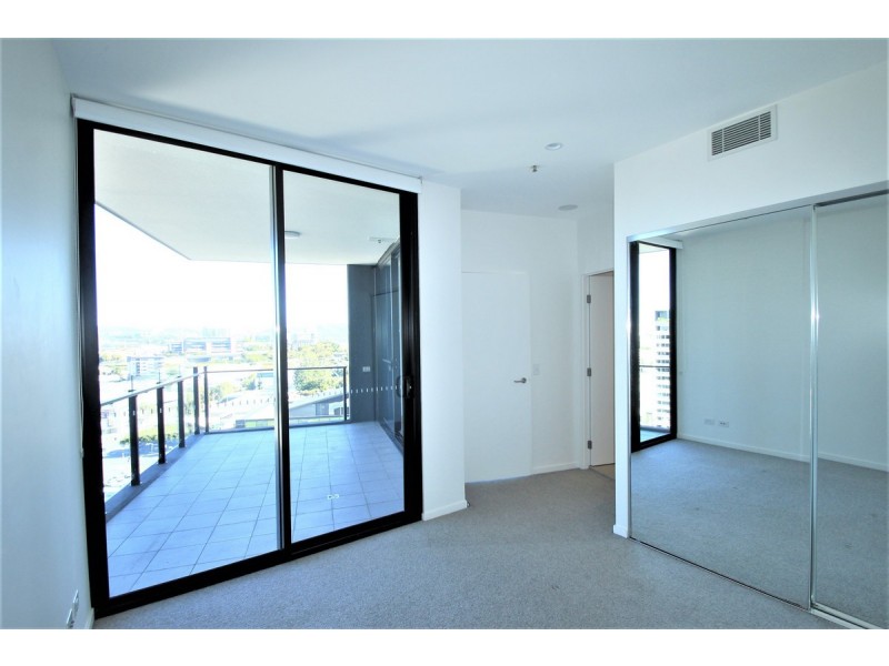 1301/12 Cunningham Street, Newstead QLD 4006