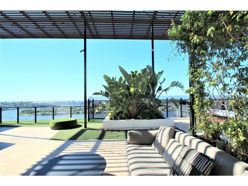 1301/12 Cunningham Street, Newstead QLD 4006
