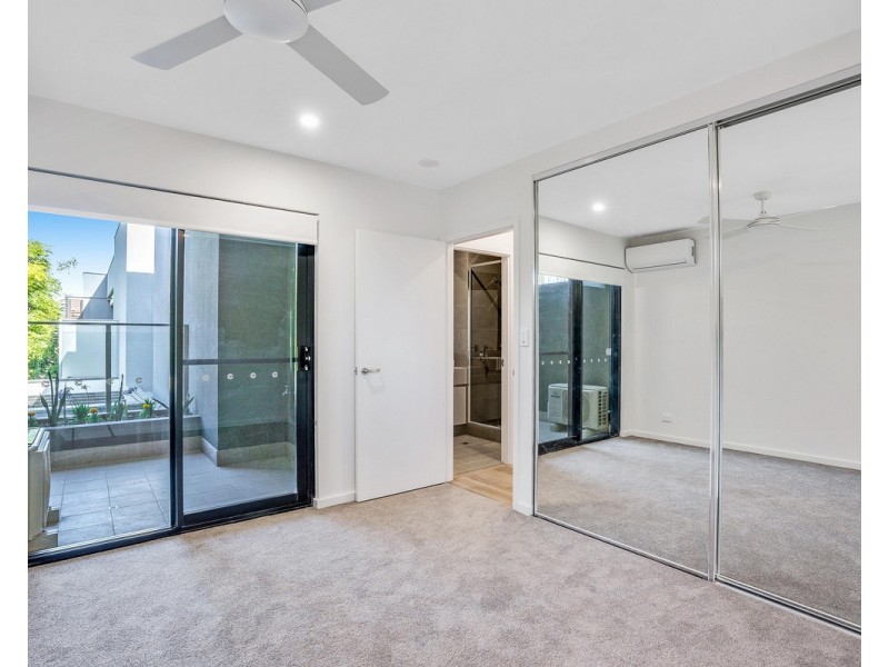 208/8 Willcock Street, Ardross WA 6153