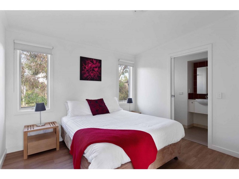 164/2128 Phillip Island Road, Cowes VIC 3922