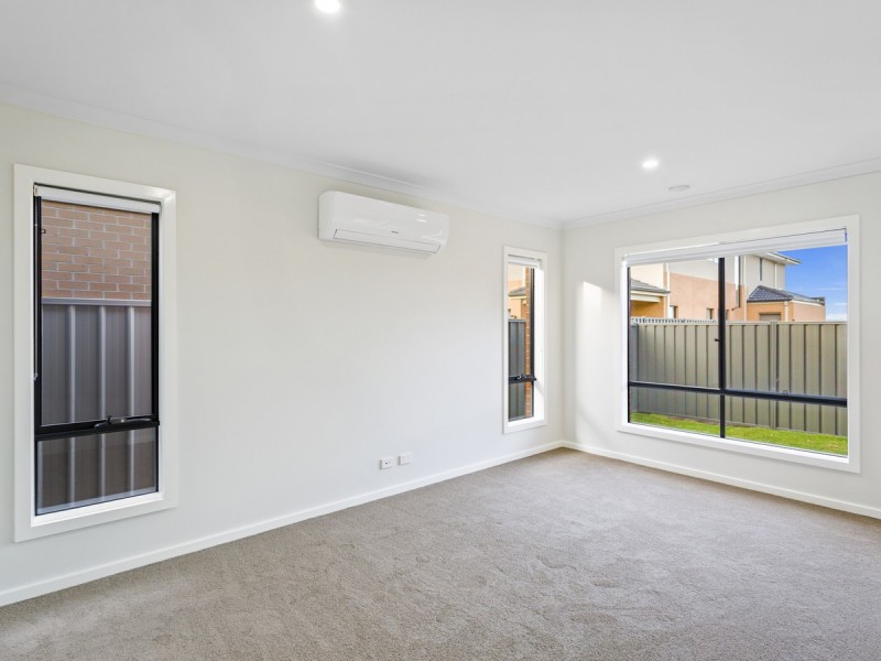7 Coolbinia Avenue, Werribee VIC 3030