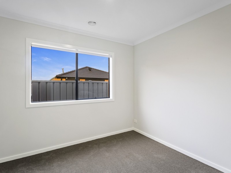 7 Coolbinia Avenue, Werribee VIC 3030