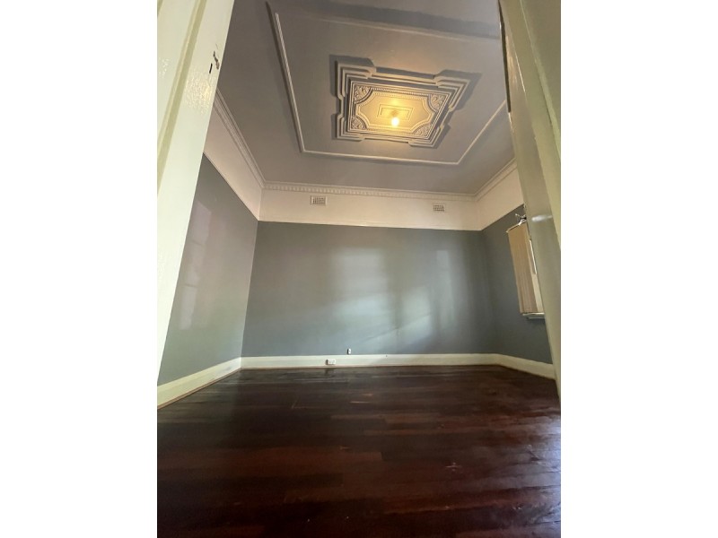 11 McMaster Street, Victoria Park WA 6100