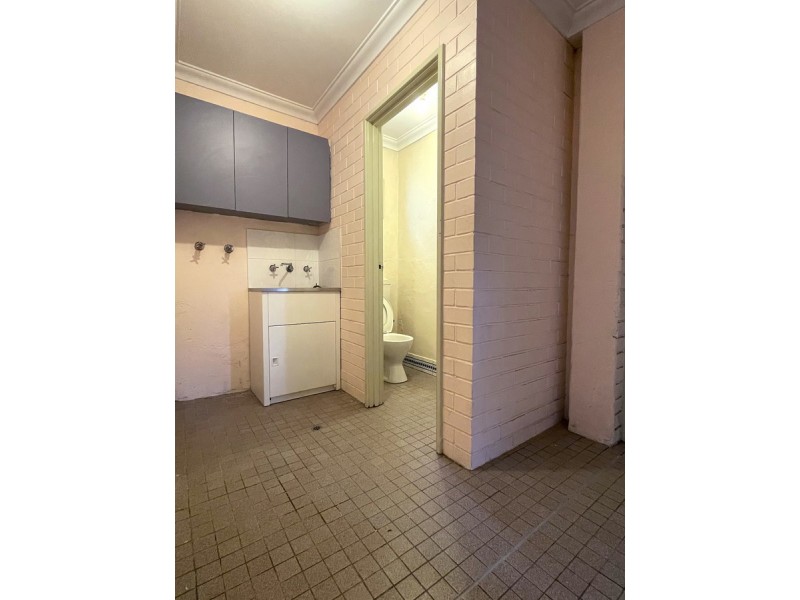 11 McMaster Street, Victoria Park WA 6100