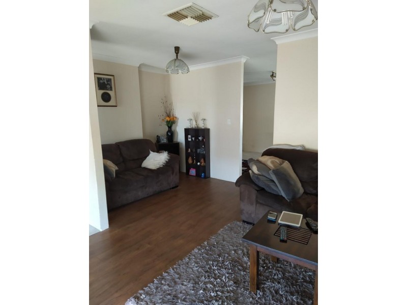 125 Hamelin Drive, Ballajura WA 6066