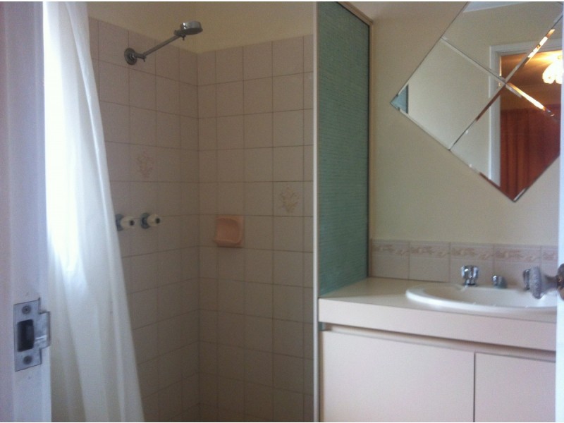 125 Hamelin Drive, Ballajura WA 6066