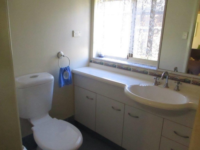 Broadbeach Waters QLD 4218