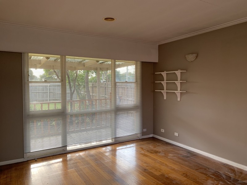 25 Cameron Avenue, Altona Meadows VIC 3028