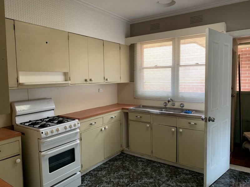 25 Cameron Avenue, Altona Meadows VIC 3028