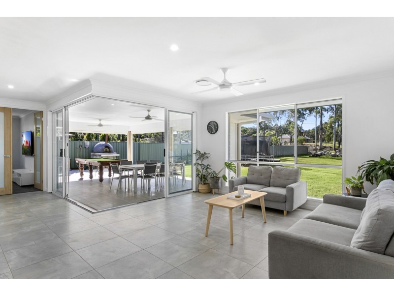 442 Oakey Flat Road, Morayfield QLD 4506