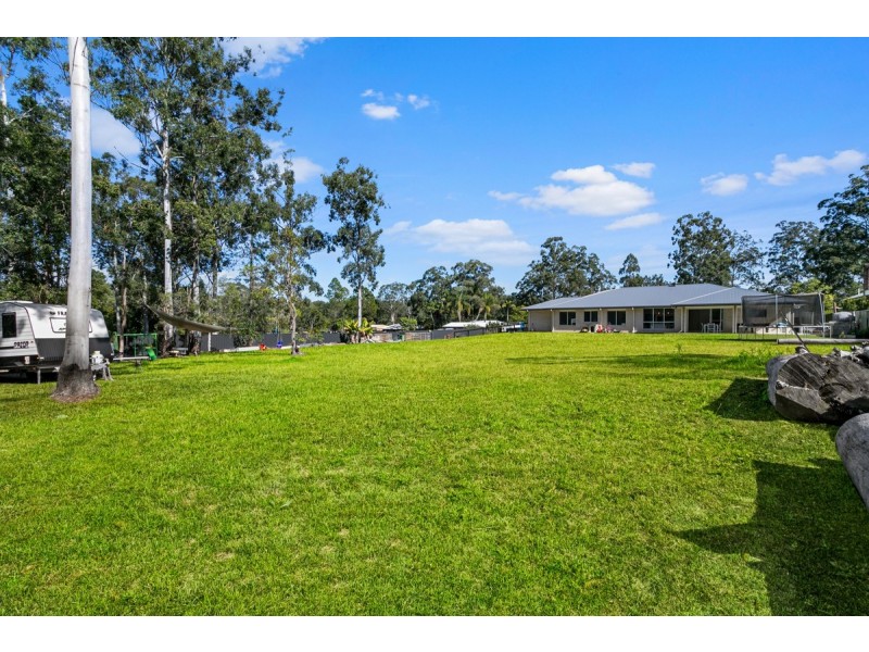 442 Oakey Flat Road, Morayfield QLD 4506