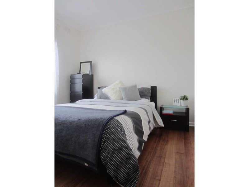 4/49 Challis Street, Newport VIC 3015
