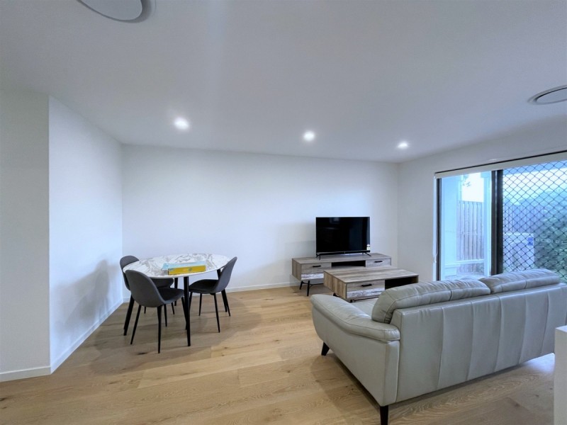 2/55 Francis Avenue, Rochedale QLD 4123