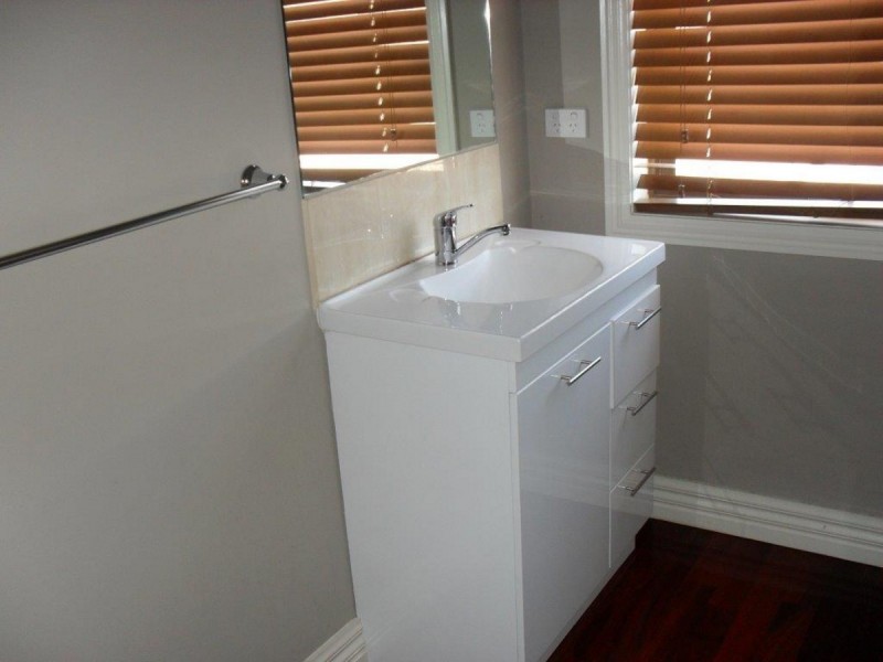 1A Wood Street, Deer Park VIC 3023