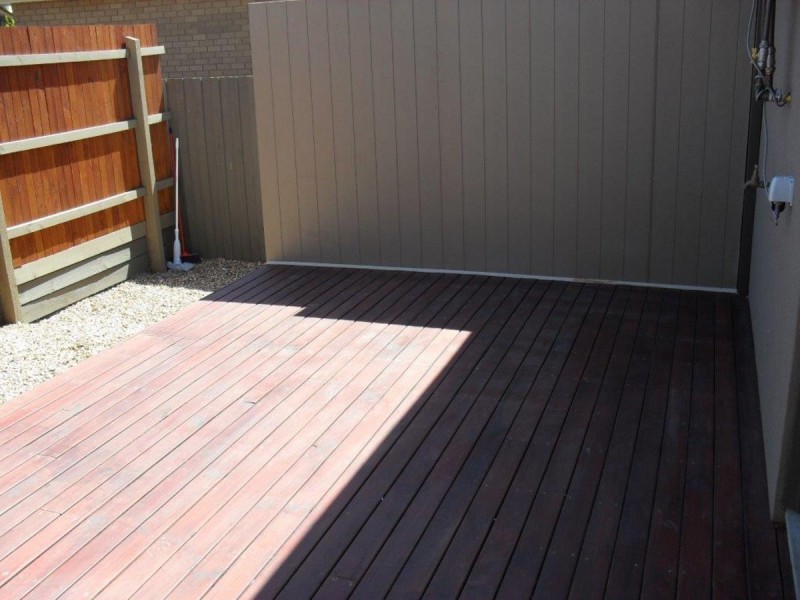 1A Wood Street, Deer Park VIC 3023