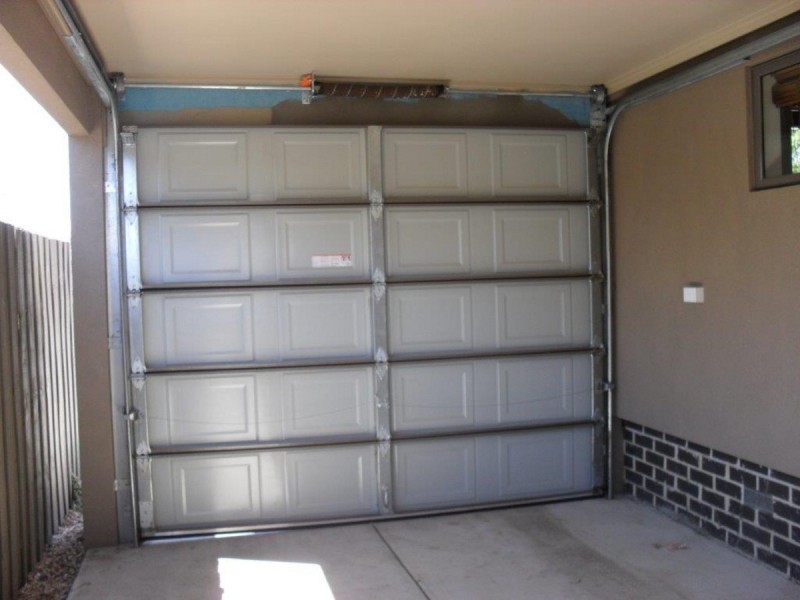 1A Wood Street, Deer Park VIC 3023