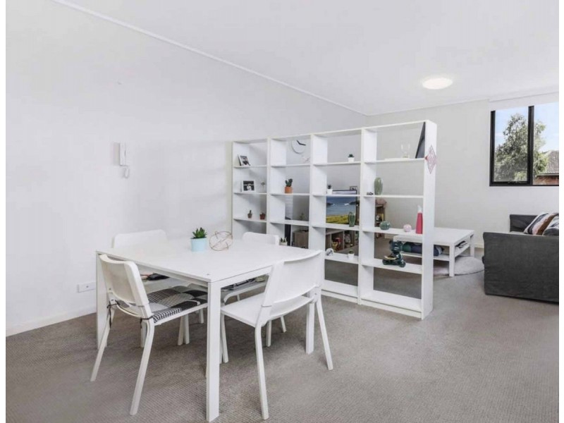 215/1 Vermont Crescent, Riverwood NSW 2210