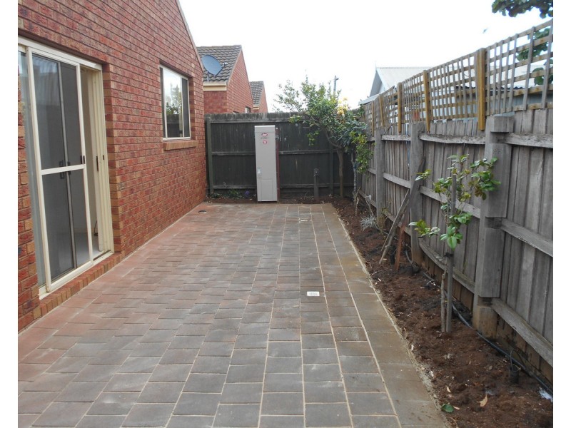 B/27 Wackett  Street, Laverton VIC 3028