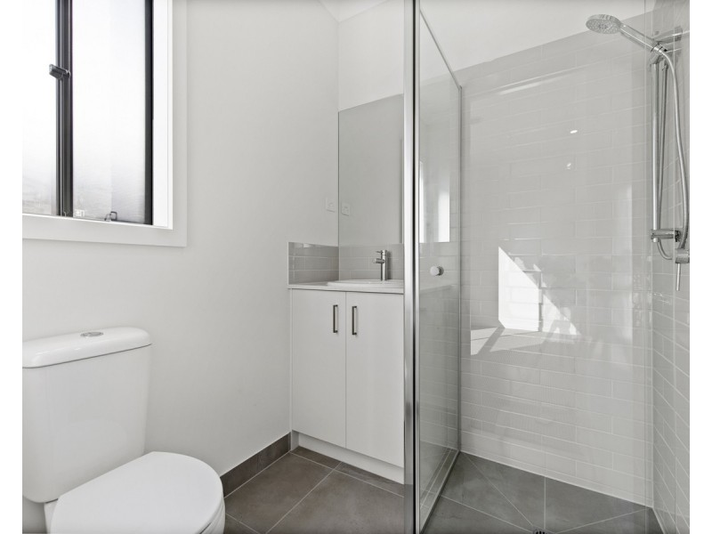 32 Berrigan Drive, Bonshaw VIC 3352