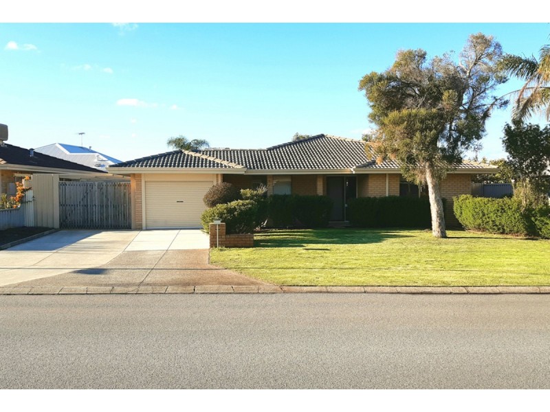 82 Bottlebrush Drive, Kiara WA 6054