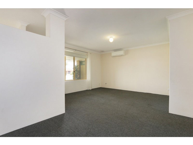 82 Bottlebrush Drive, Kiara WA 6054