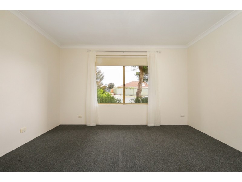 82 Bottlebrush Drive, Kiara WA 6054