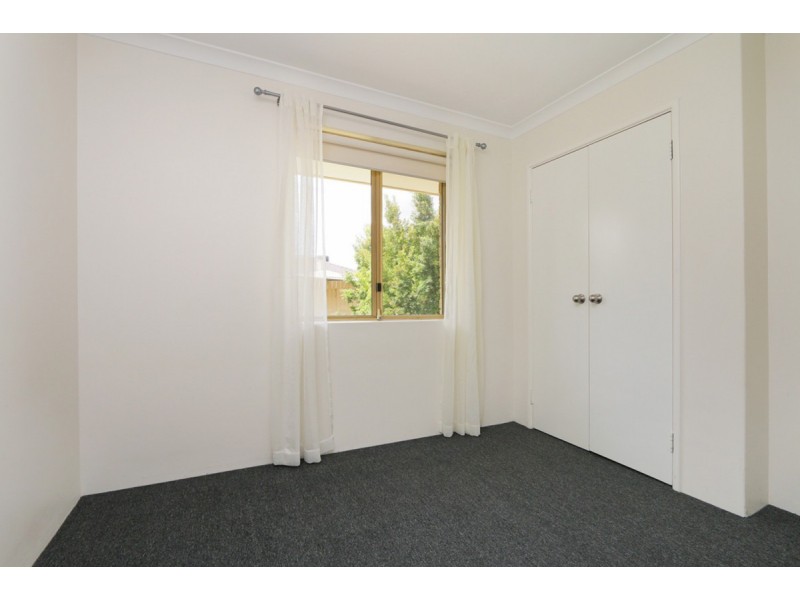 82 Bottlebrush Drive, Kiara WA 6054