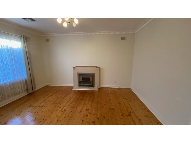 1 Abercrombie Street, Clarence Gardens SA 5039