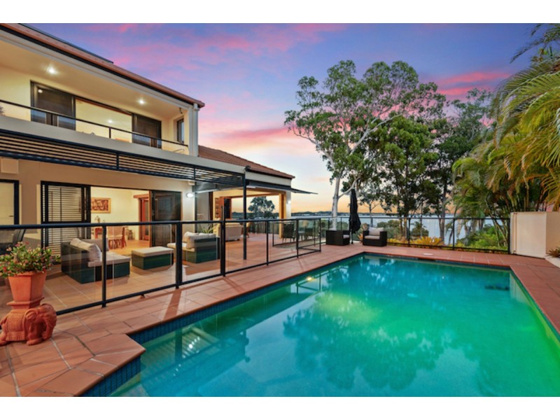 208 Main Road, Wellington Point QLD 4160