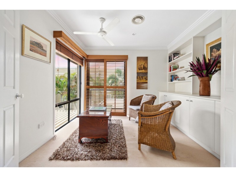 208 Main Road, Wellington Point QLD 4160