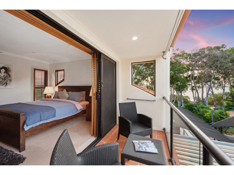 208 Main Road, Wellington Point QLD 4160