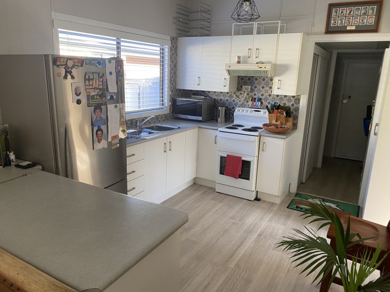 177 Bateau Bay Road, Bateau Bay NSW 2261