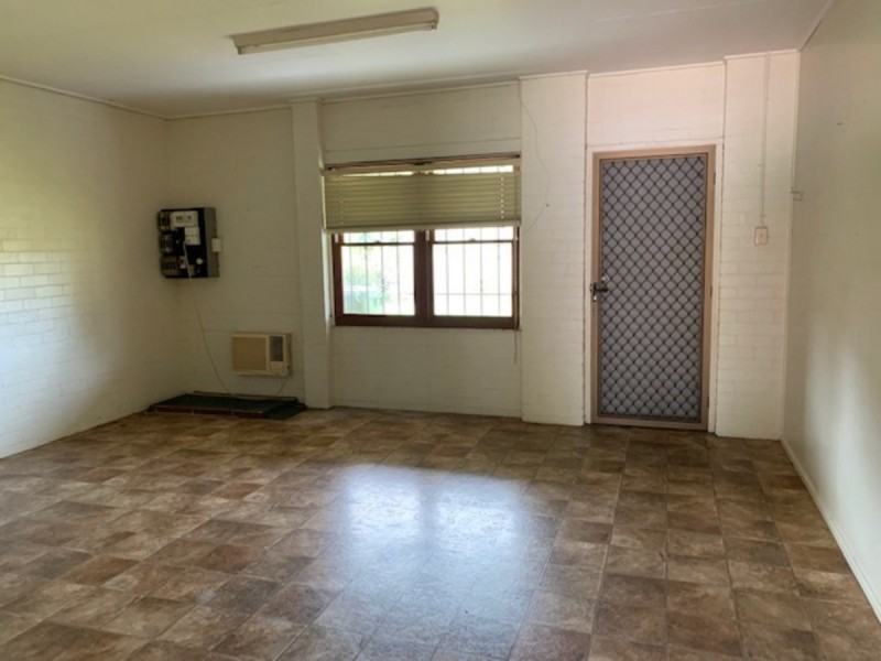 10 Lagoon Street, West Mackay QLD 4740