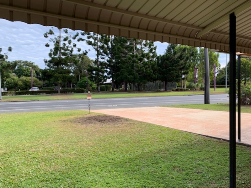 10 Lagoon Street, West Mackay QLD 4740