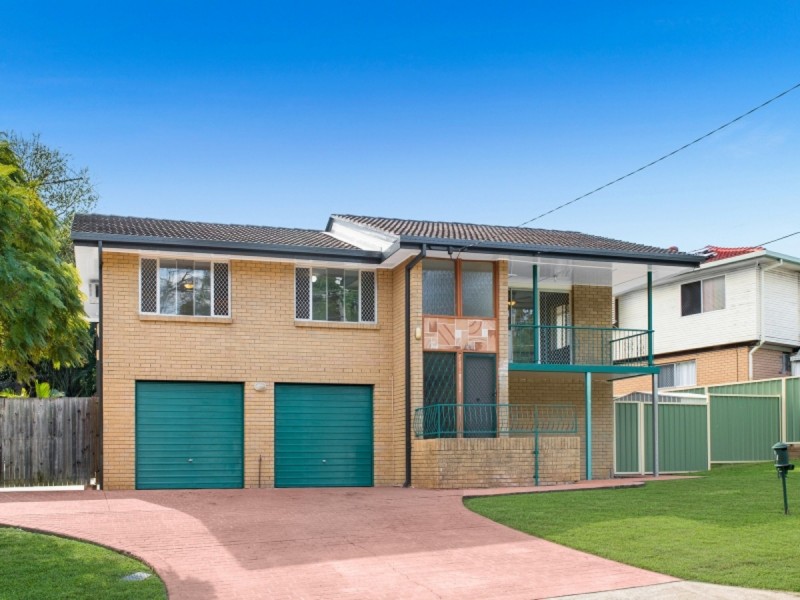 3 Juanita Grove, Springwood QLD 4127