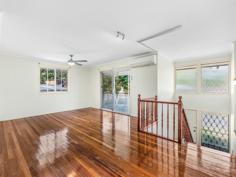 3 Juanita Grove, Springwood QLD 4127