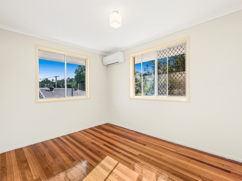 3 Juanita Grove, Springwood QLD 4127