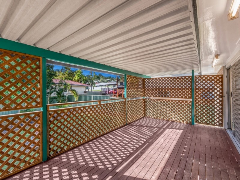 3 Juanita Grove, Springwood QLD 4127