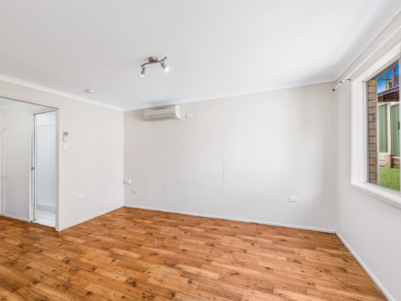 3 Juanita Grove, Springwood QLD 4127