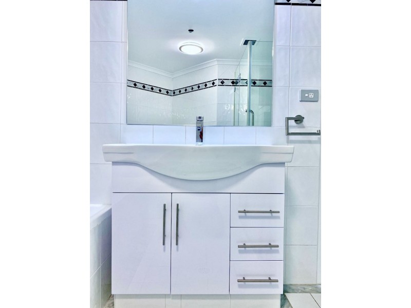 204/303 Castlereagh Street, Haymarket NSW 2000