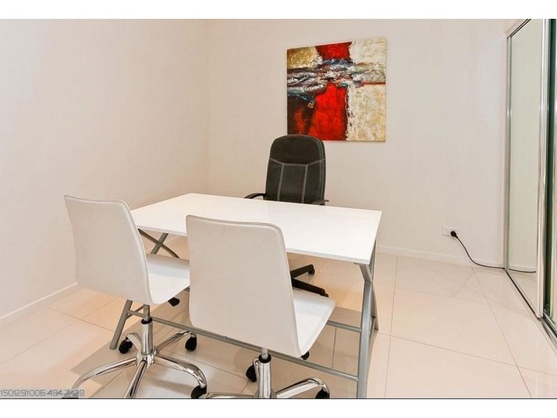 138 Cypress Street, Urangan QLD 4655