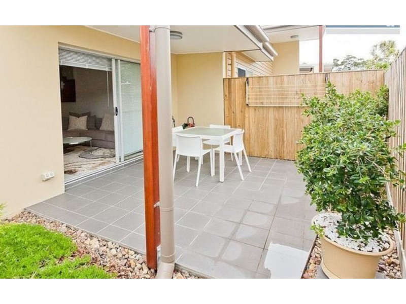 138 Cypress Street, Urangan QLD 4655