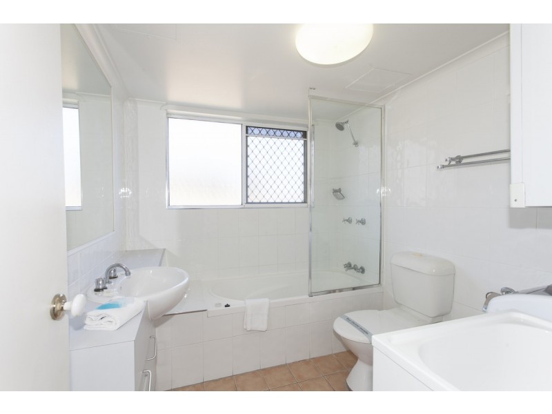 24/42 Beach Parade, Surfers Paradise QLD 4217