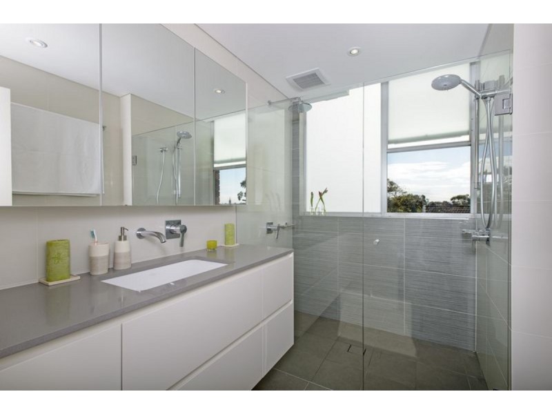 2/5 Parriwi Road, Mosman NSW 2088